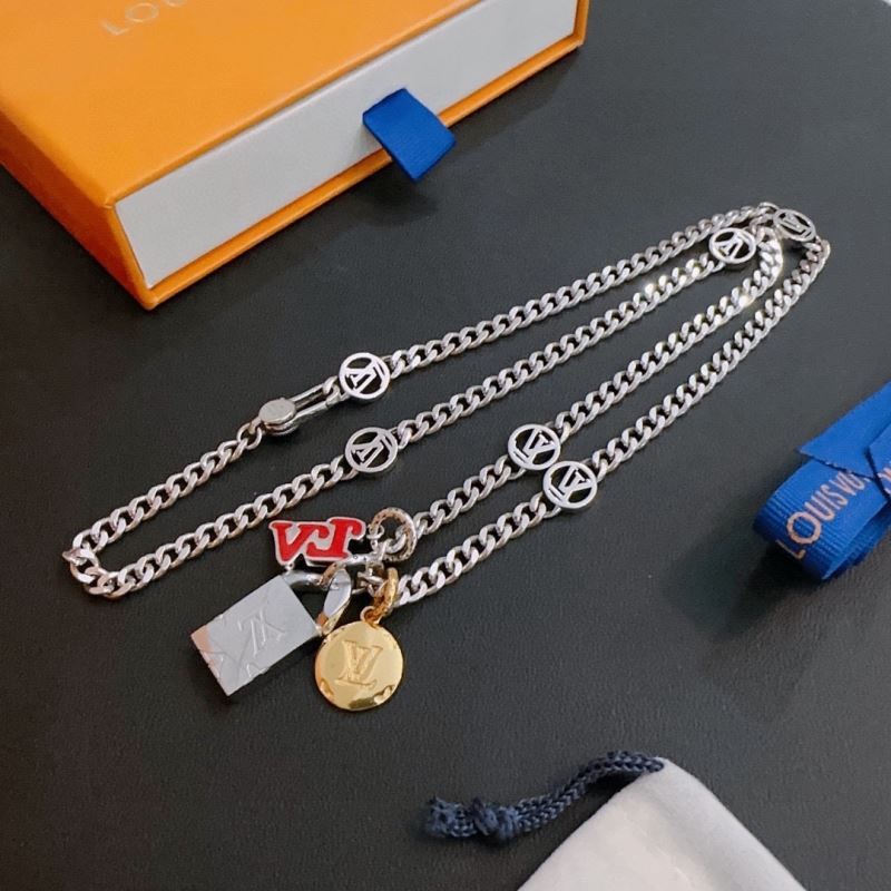 Louis Vuitton Necklaces